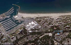 NEW Le Fleurie-Piscine-Patio-Clim-Parking CoHoteConciergerie LaGrandeMotte